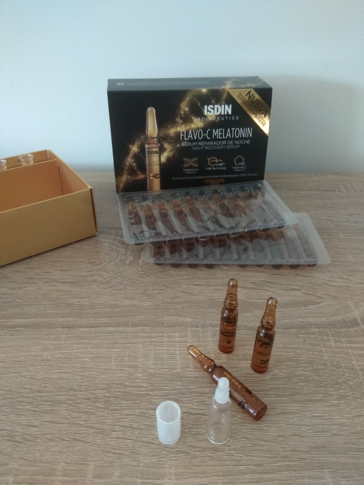 ISDIN Isdinceutics Flavo-C Melatonin Nachtserum 60ml Anti-Aging