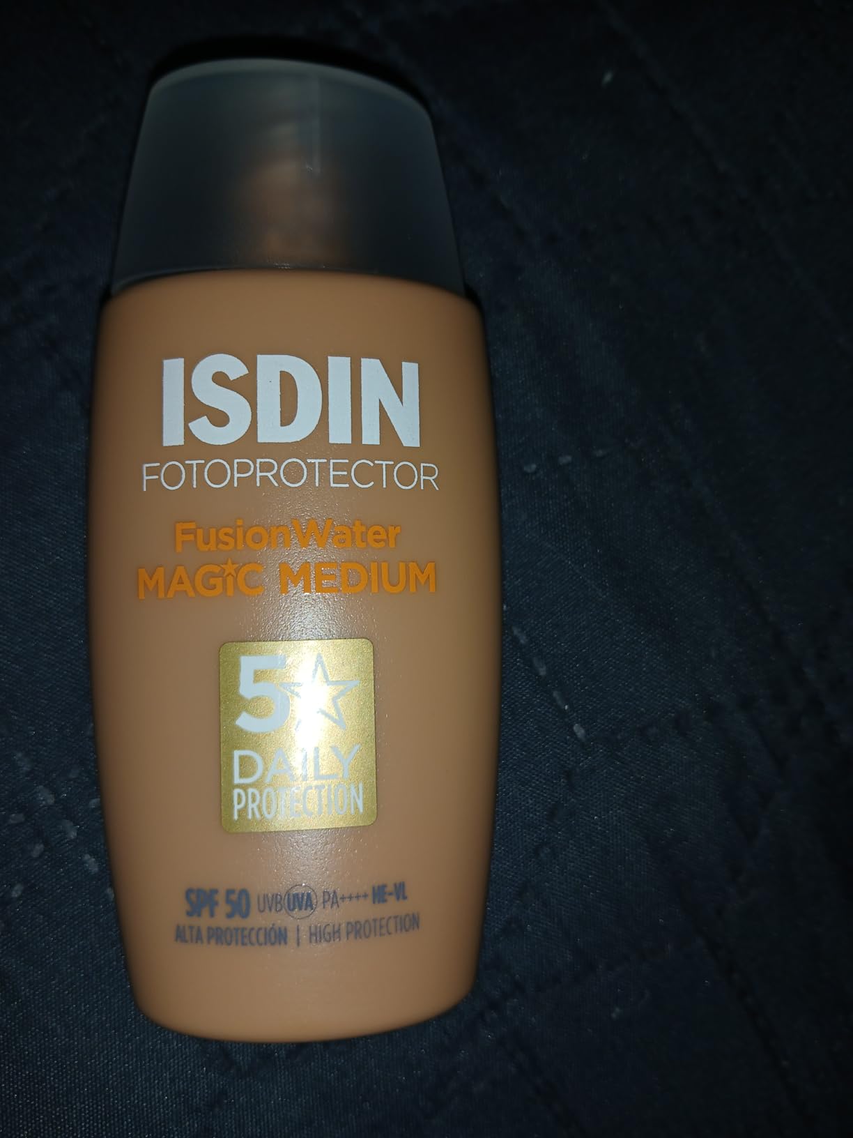 ISDIN Fusion Water Color Sonnencreme LSF50 Medium
