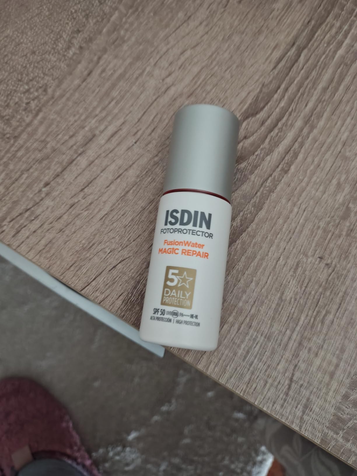 ISDIN FotoUltra Age Repair Sonnencreme LSF 50 FW Make-up