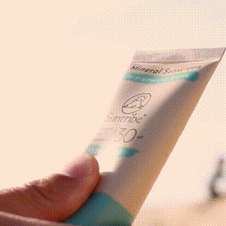 Suntribe Tinted Sonnencreme LSF 30 mineralisch getönt