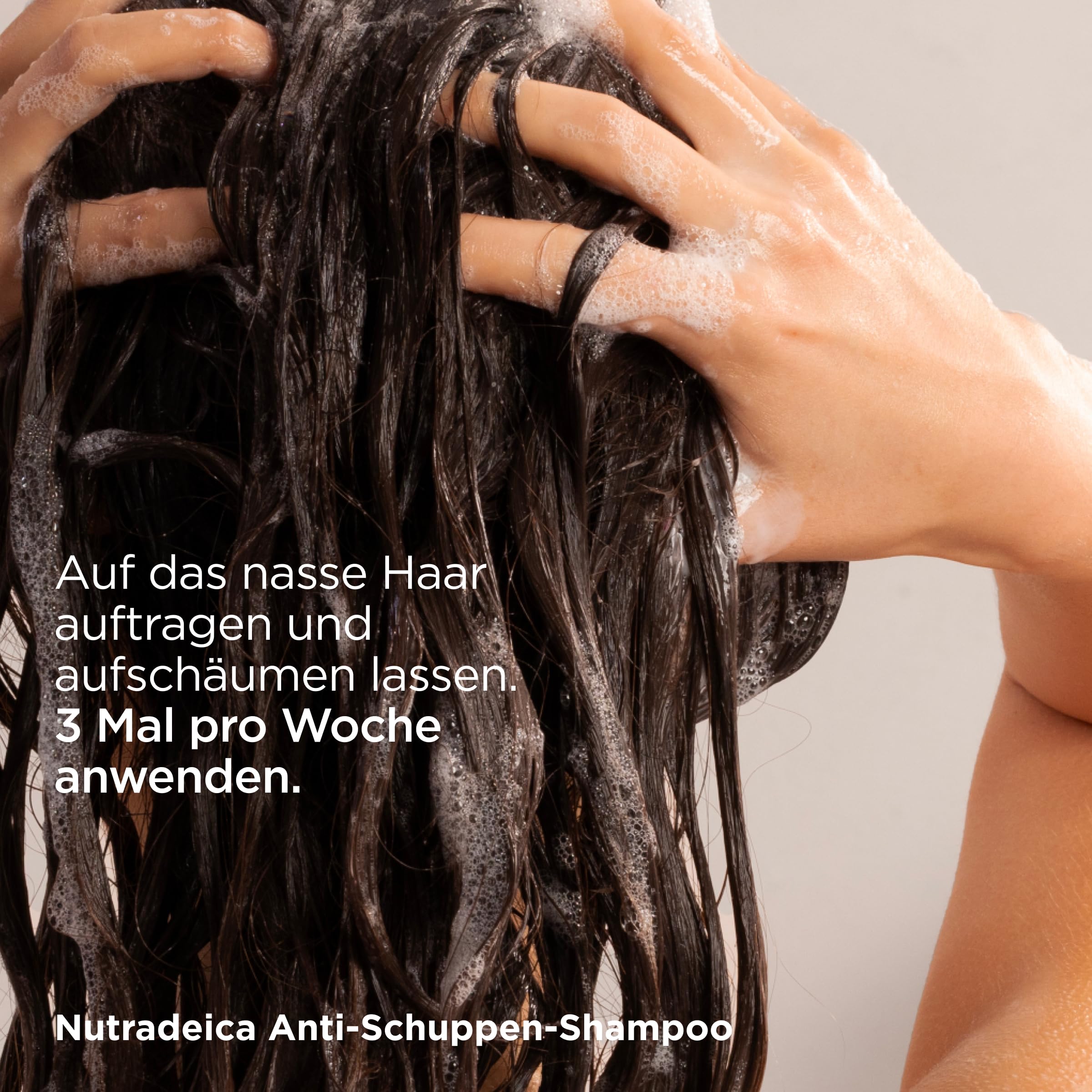 ISDIN Nutradeica Shampoo 200 ml gegen trockene Schuppen