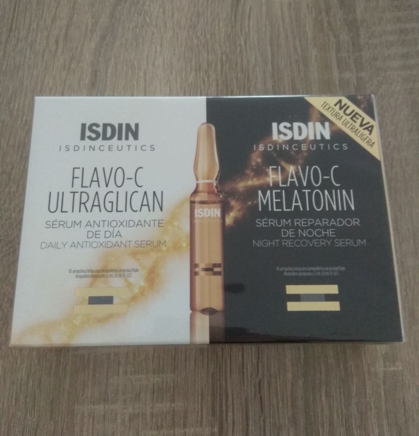 ISDIN Isdinceutics Day&Night Flavo-C Serum-Ampullen 20 Stück Vitamin C