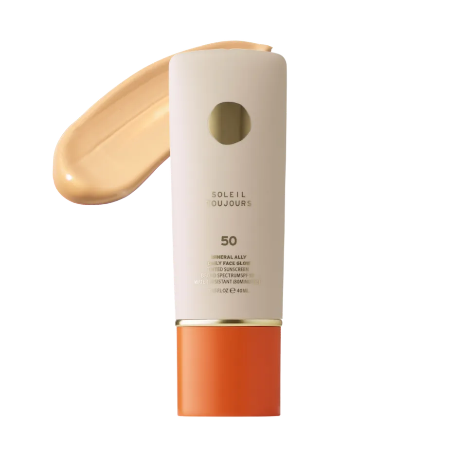 Soleil Toujours Face Glow Tinted Moisturizer LSF 50 getönt