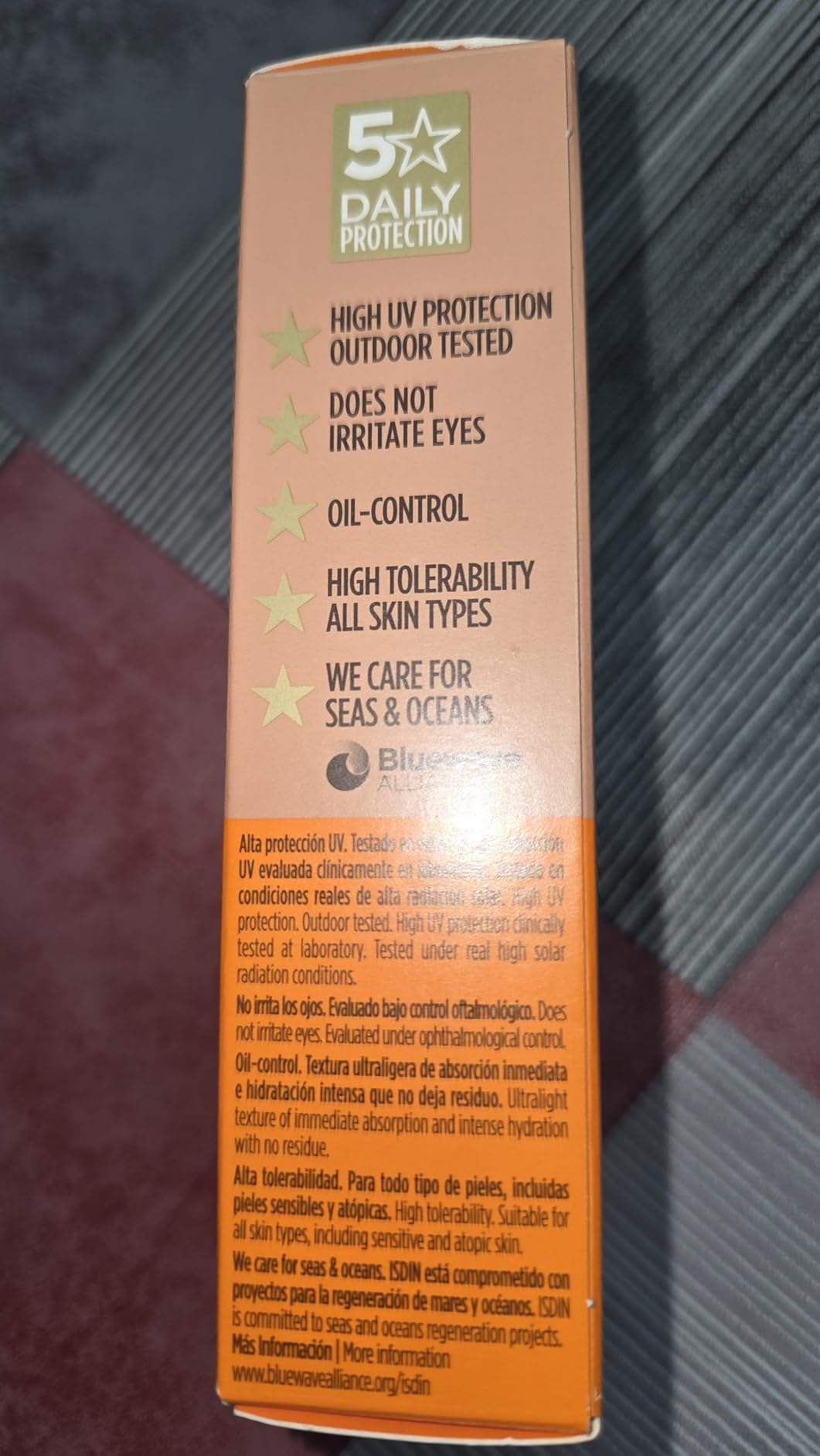 ISDIN Fusion Water Color Sonnencreme LSF50 Medium