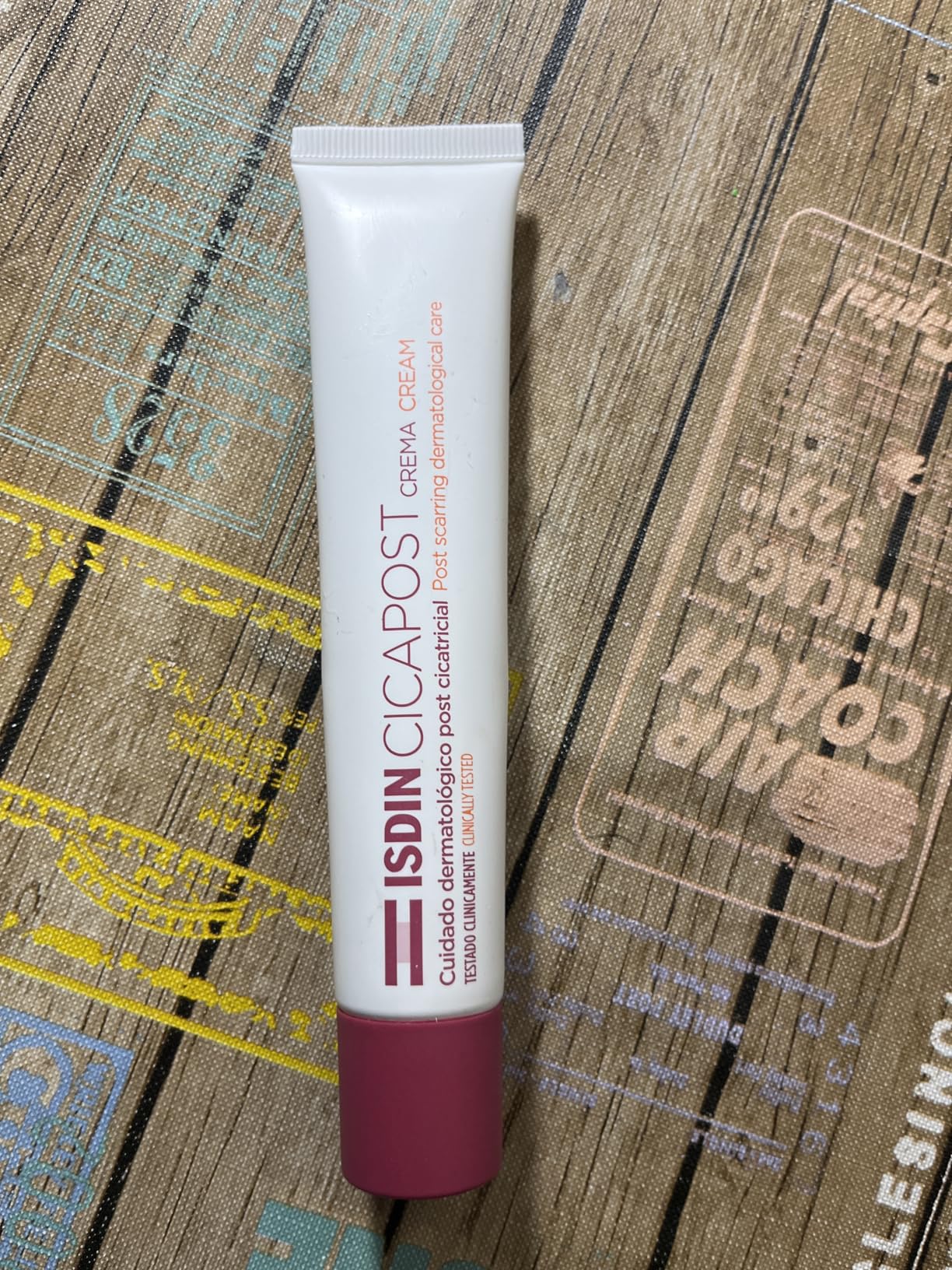 ISDIN Cicapost Narbencreme nach Narben und Reizung