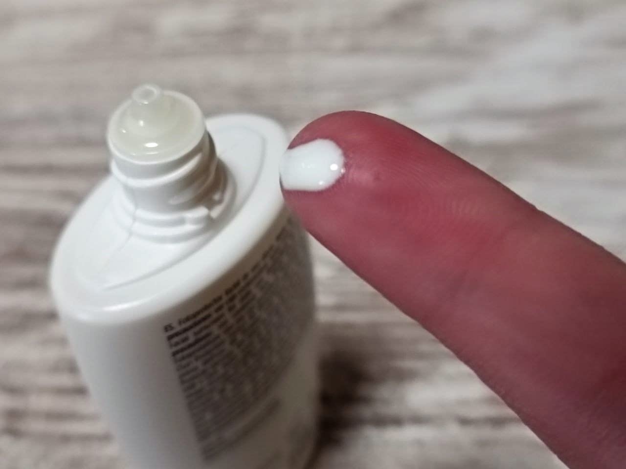 ISDIN Foto Ultra Redness Creme LSF50 50ml bei Rötungen