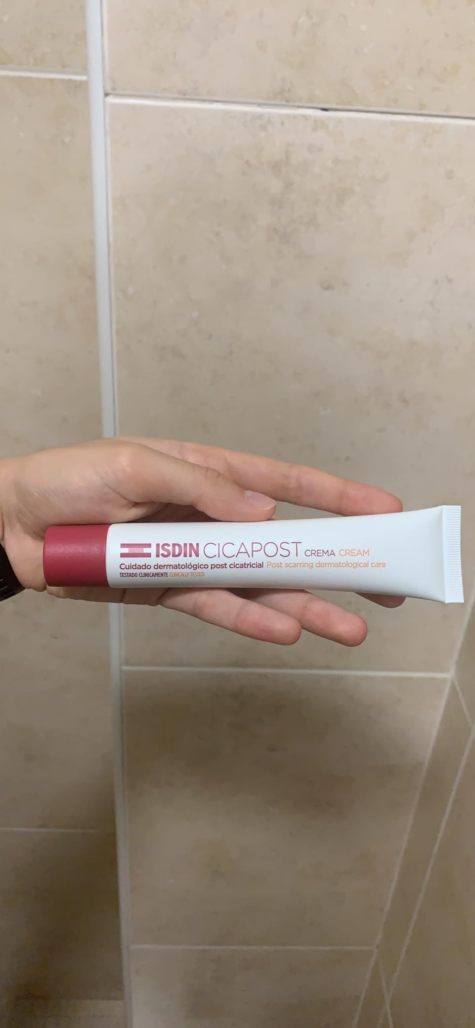 ISDIN Cicapost Narbencreme nach Narben und Reizung