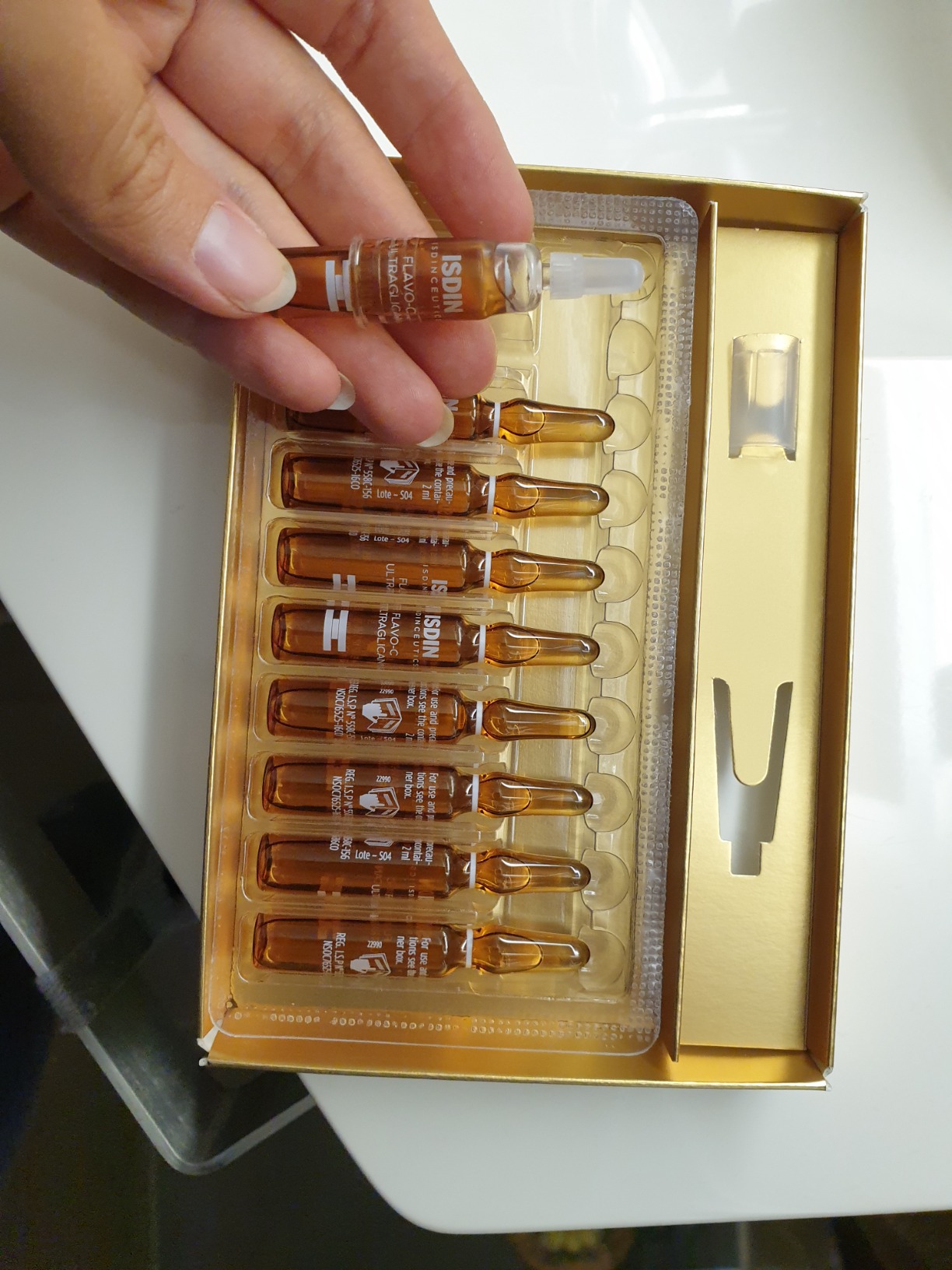 ISDIN Isdinceutics Flavo-C Ultraglican Serum 10 Ampullen Vitamin C