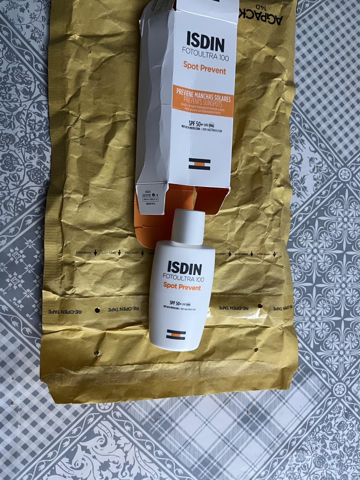 ISDIN Fotoultra 100 Spot Prevent Sonnencreme 50 ml Pigmentflecken